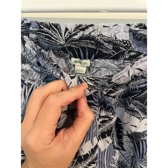 Aerie Beach & Beyond Palm Print Shorts – Size Small – Blue - Picture 3 of 4